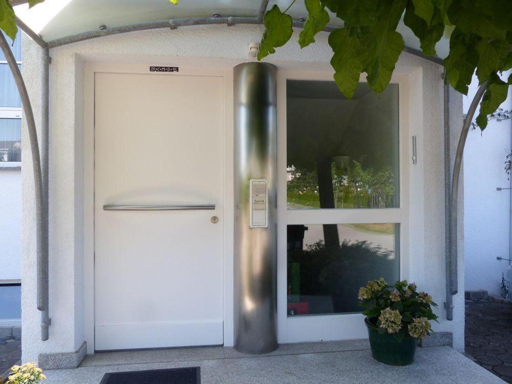 Ferienwohnung-Sanwald Friedrichshafen Exterior foto